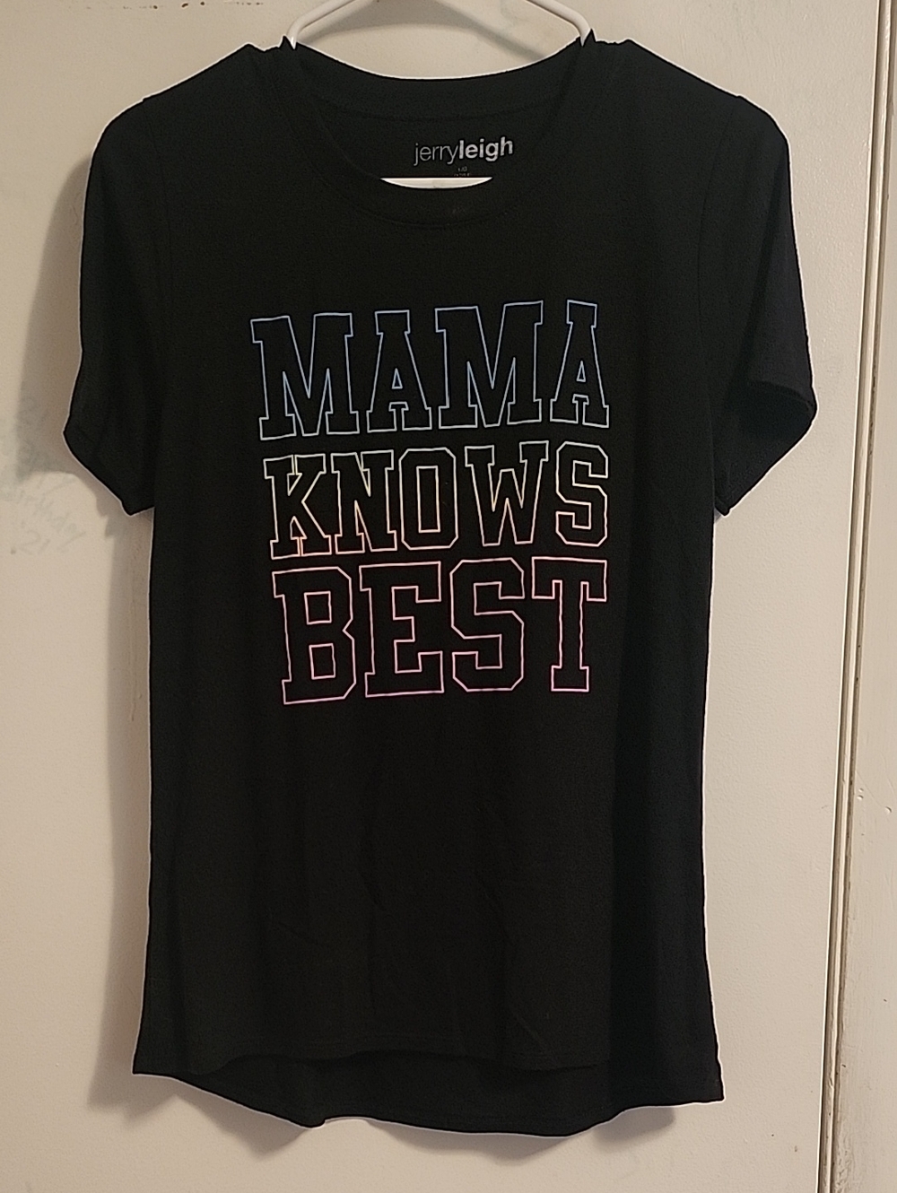 jenny leigh Black "Mama Knows Best" Graphic Kids Tee